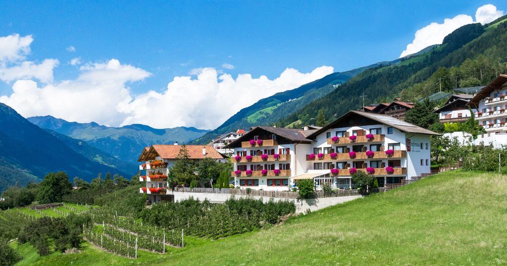 Pension Grafenau Schenna Exteriör bild